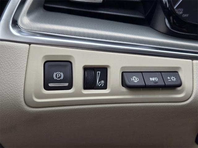 2025 Cadillac XT5 Vehicle Photo in Oklahoma City, OK 73114