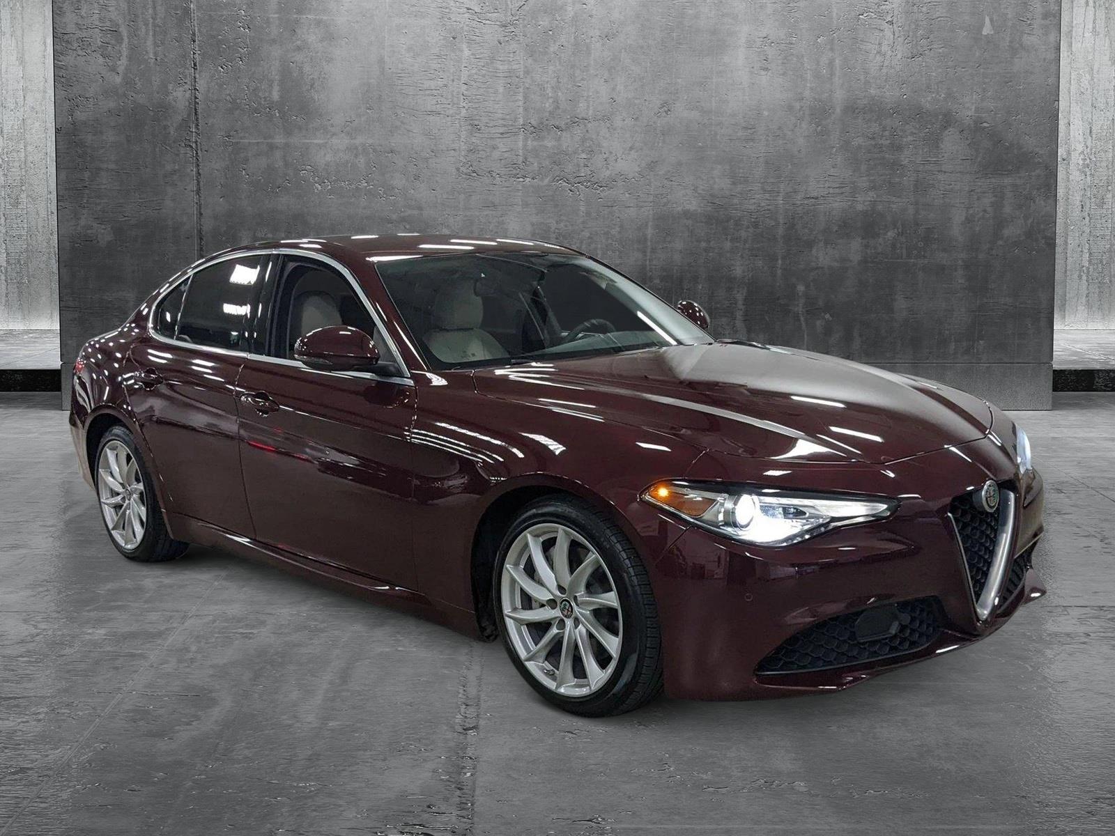 2019 Alfa Romeo Giulia Vehicle Photo in Pompano Beach, FL 33064