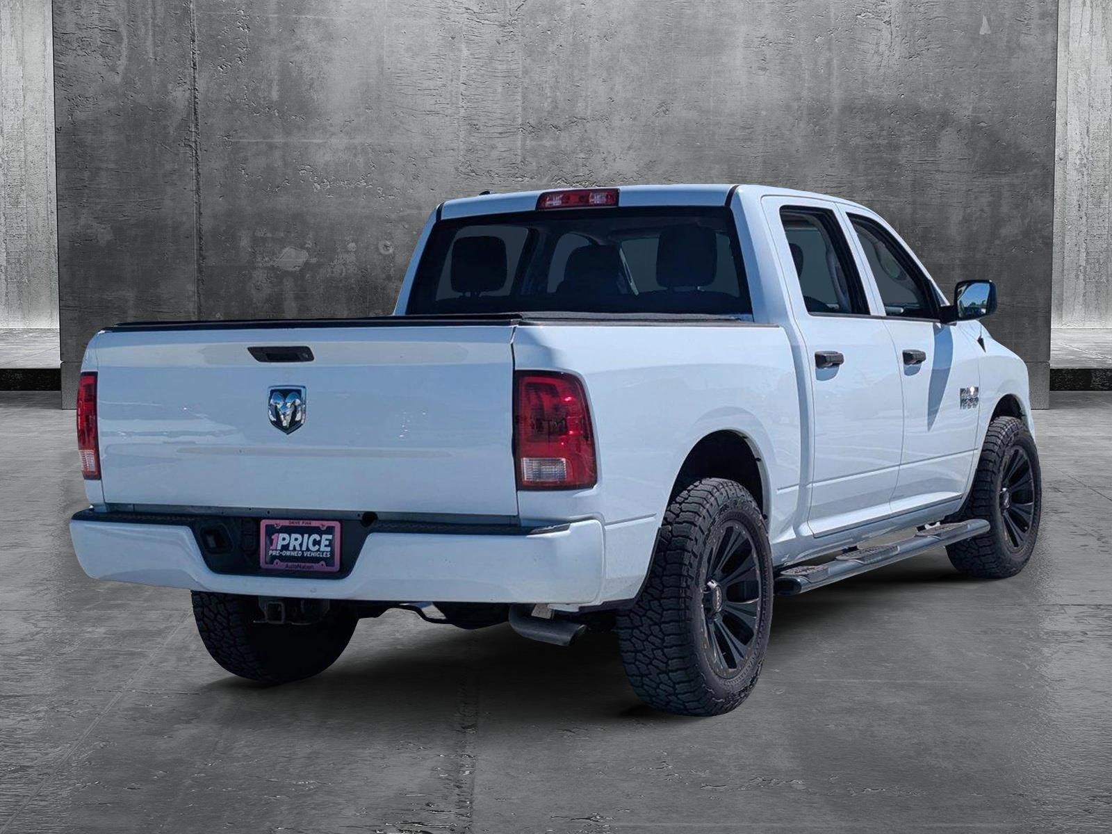 2015 Ram 1500 Vehicle Photo in Ft. Myers, FL 33907