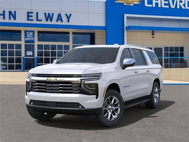2025 Chevrolet Suburban Vehicle Photo in ENGLEWOOD, CO 80113-6708