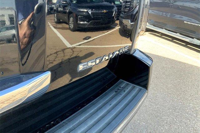 2012 Cadillac Escalade Vehicle Photo in TOPEKA, KS 66609-0000