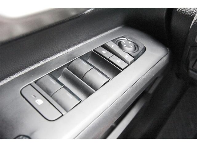 2024 Toyota Tacoma 4WD Vehicle Photo in ROSENBERG, TX 77471-5675