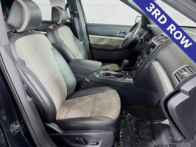 2017 Ford Explorer Vehicle Photo in Puyallup, WA 98371