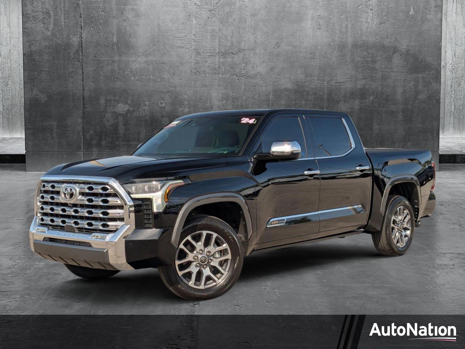 2024 Toyota Tundra 4WD Vehicle Photo in St. Petersburg, FL 33713