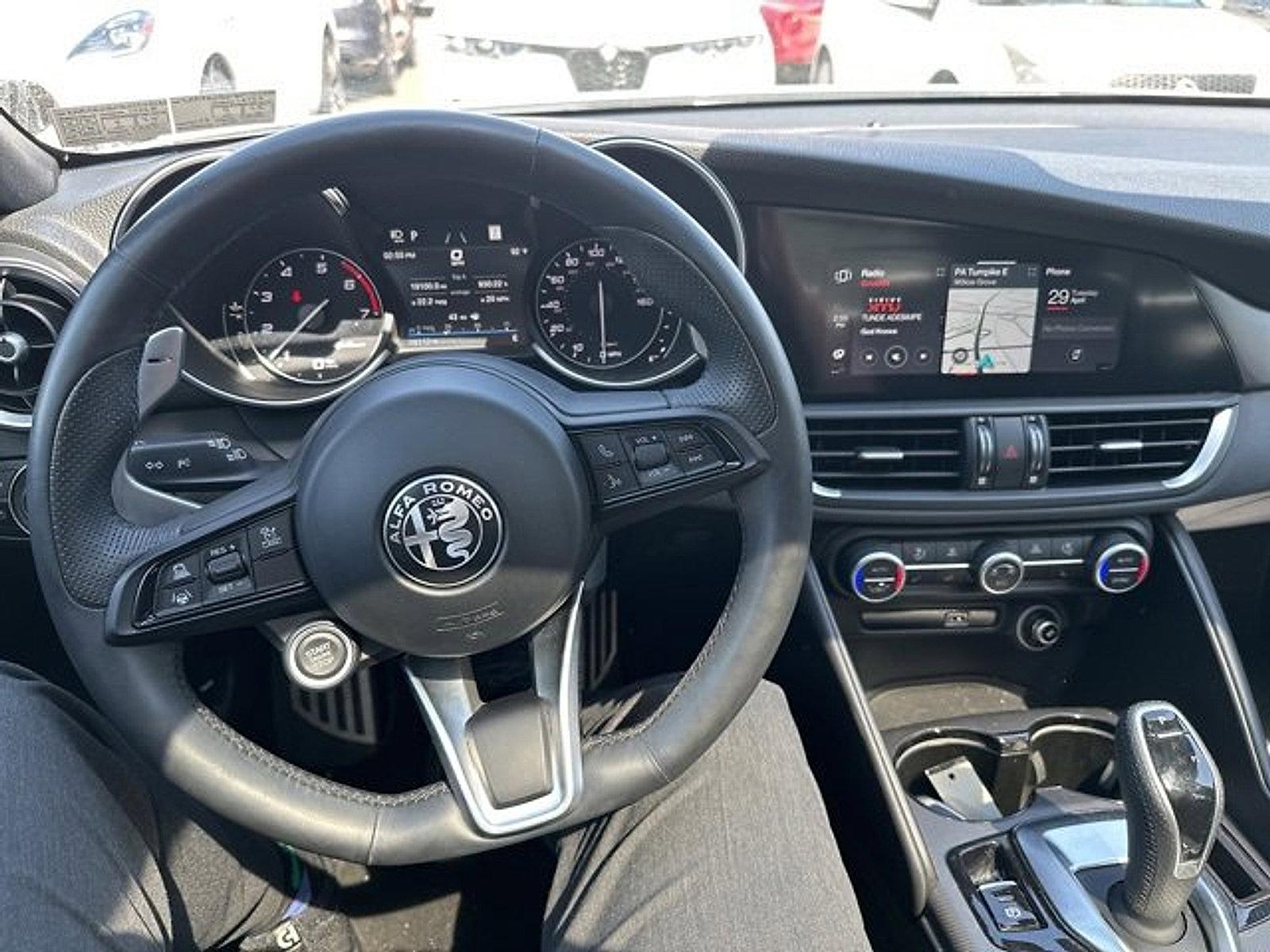 2021 Alfa Romeo Giulia Vehicle Photo in Willow Grove, PA 19090