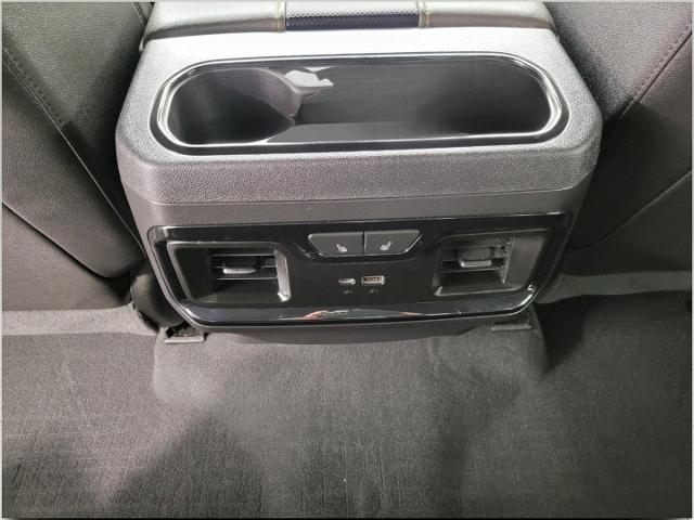 2022 Chevrolet Silverado 1500 Vehicle Photo in APPLETON, WI 54914-4656