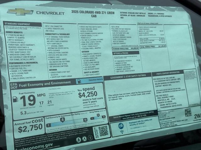 2025 Chevrolet Colorado Vehicle Photo in COLUMBIA, MO 65203-3903