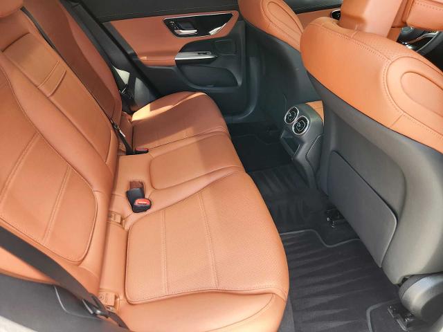2025 Mercedes-Benz GLC Vehicle Photo in HOUSTON, TX 77079
