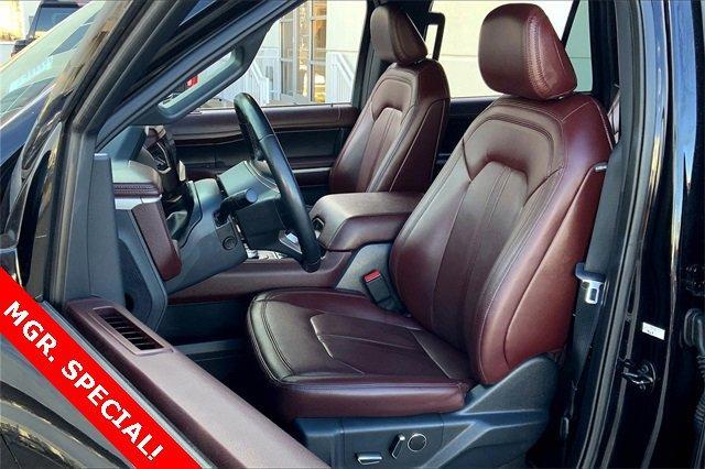 2022 Ford Expedition Vehicle Photo in TOPEKA, KS 66609-0000