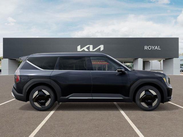 2026 Kia EV9 Vehicle Photo in Tucson, AZ 85712