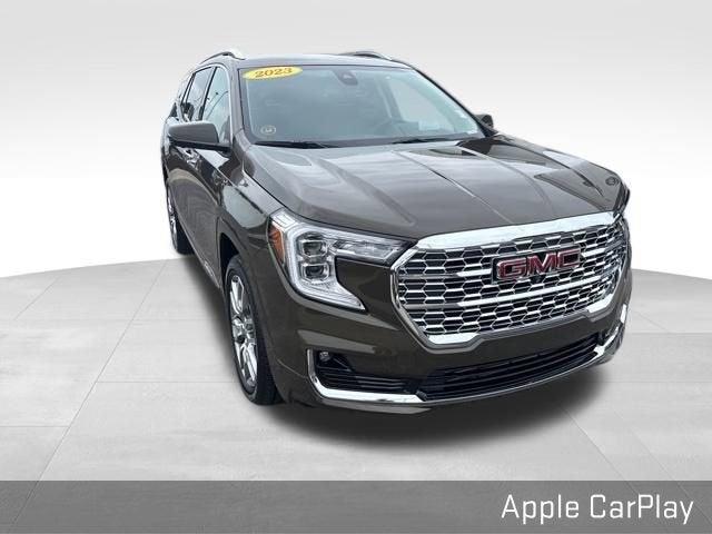 2023 GMC Terrain Vehicle Photo in Fishers, IN 46038
