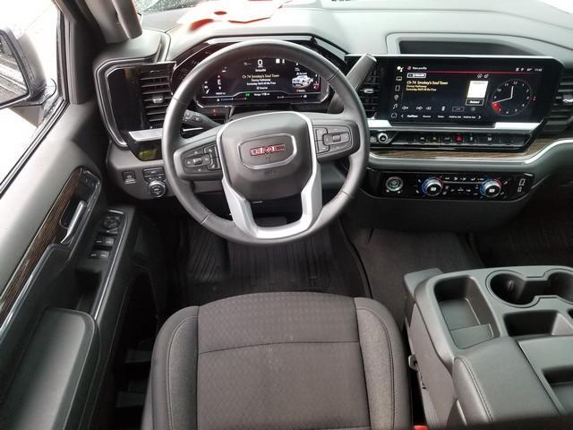 2024 GMC Sierra 1500 Vehicle Photo in ELYRIA, OH 44035-6349