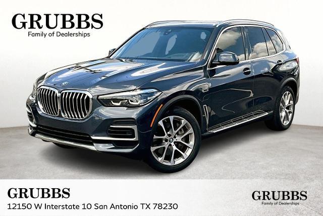 2022 BMW X5 xDrive45e Vehicle Photo in San Antonio, TX 78230