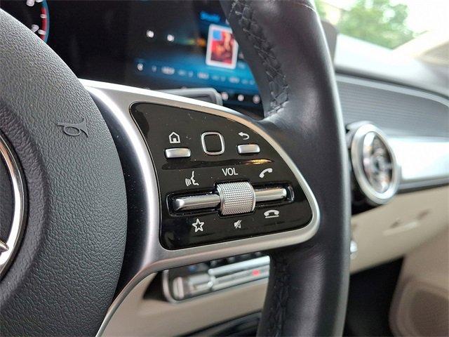 2022 Mercedes-Benz GLB Vehicle Photo in Willow Grove, PA 19090