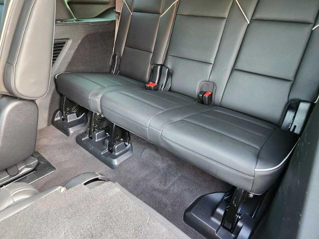 2022 Cadillac Escalade Vehicle Photo in DENTON, TX 76210-9321
