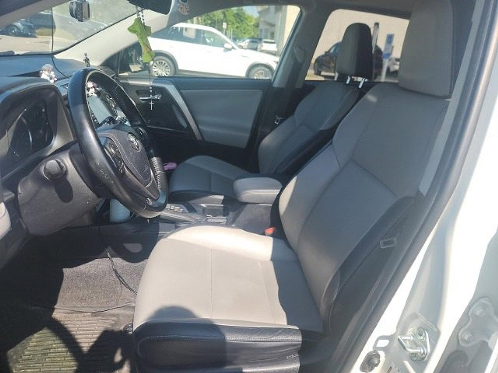 2018 Toyota RAV4 Vehicle Photo in Trevose, PA 19053