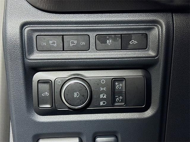2024 Ford F-150 Vehicle Photo in PUYALLUP, WA 98371-4149