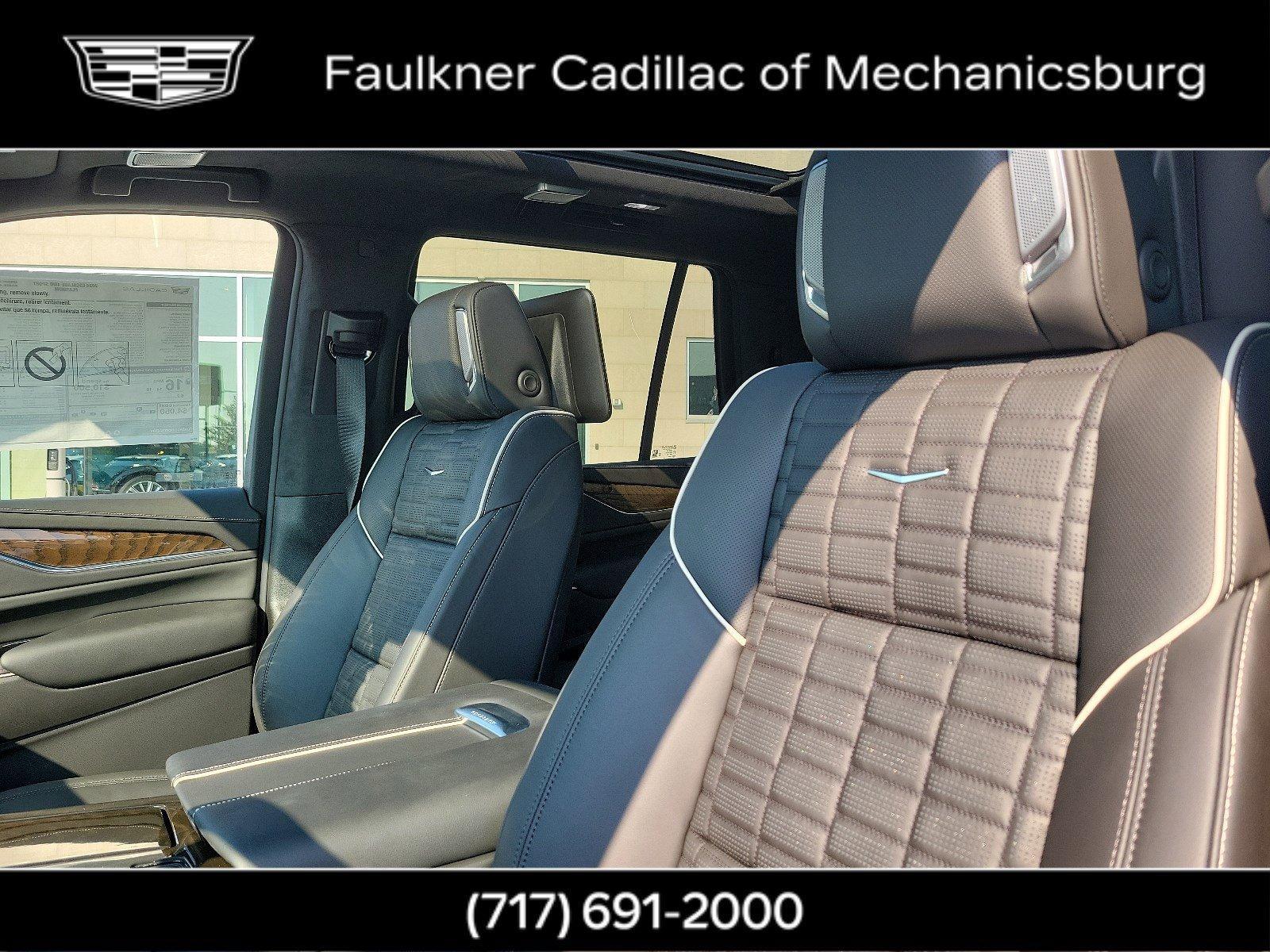 2024 Cadillac Escalade Vehicle Photo in MECHANICSBURG, PA 17050-1707