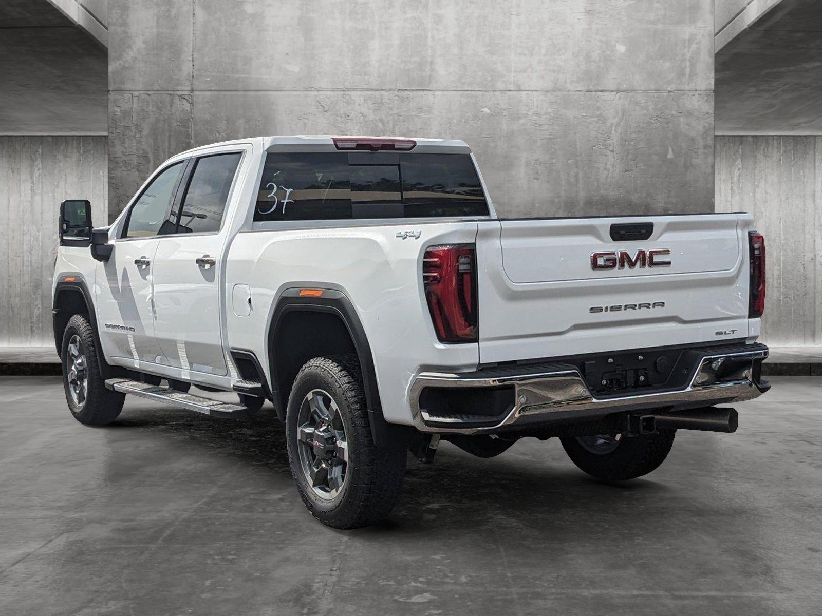 2025 GMC Sierra 2500 HD Vehicle Photo in GOLDEN, CO 80401-3850