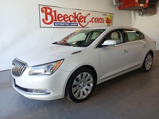 Used 2016 Buick LaCrosse Leather with VIN 1G4GC5G34GF162073 for sale in Red Springs, NC