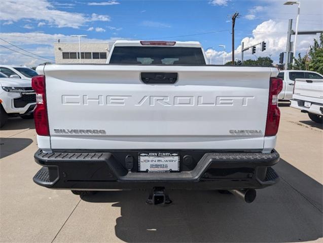 2024 Chevrolet Silverado 2500 HD Vehicle Photo in ENGLEWOOD, CO 80113-6708