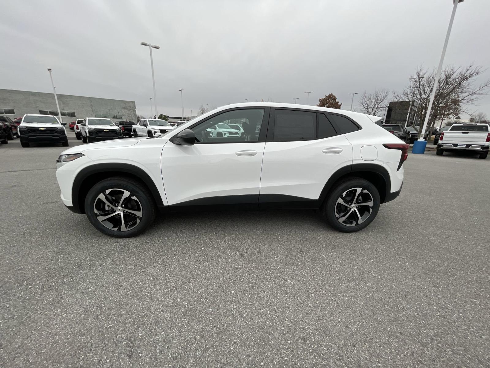 2025 Chevrolet Trax Vehicle Photo in BENTONVILLE, AR 72712-4322