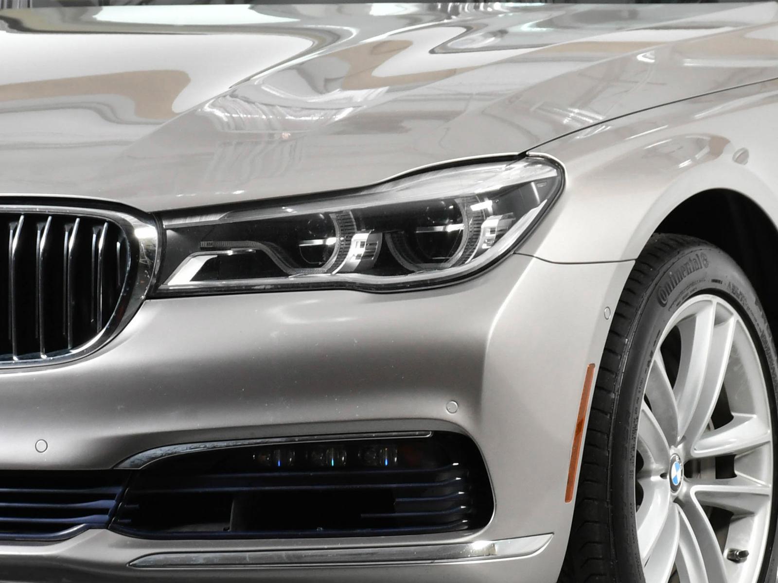 2017 BMW 750i xDrive Vehicle Photo in DALLAS, TX 75235