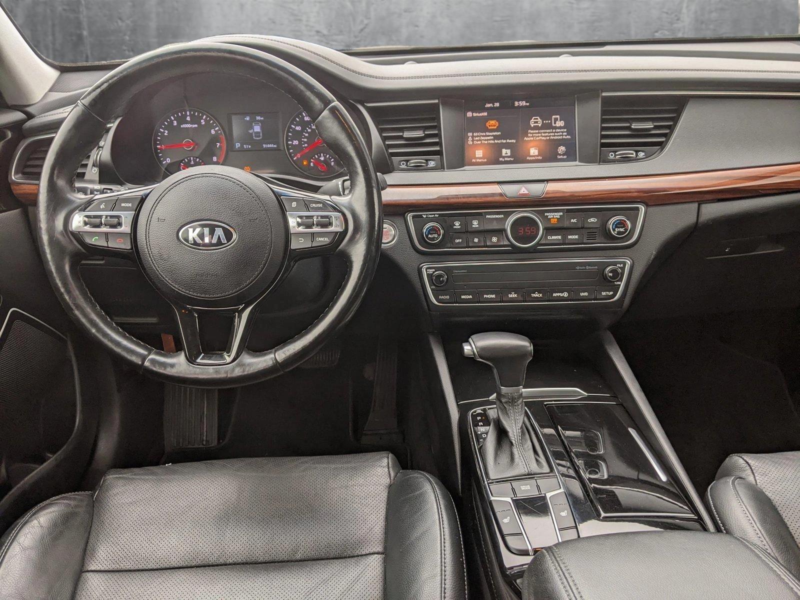 2017 Kia Cadenza Vehicle Photo in Austin, TX 78728