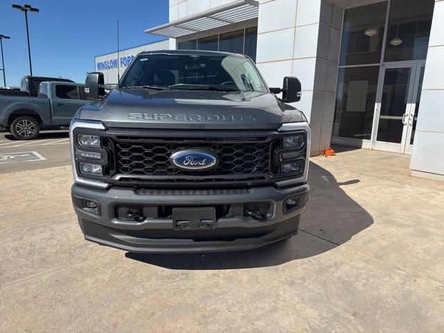 2024 Ford Super Duty F-250 SRW Vehicle Photo in Winslow, AZ 86047-2439