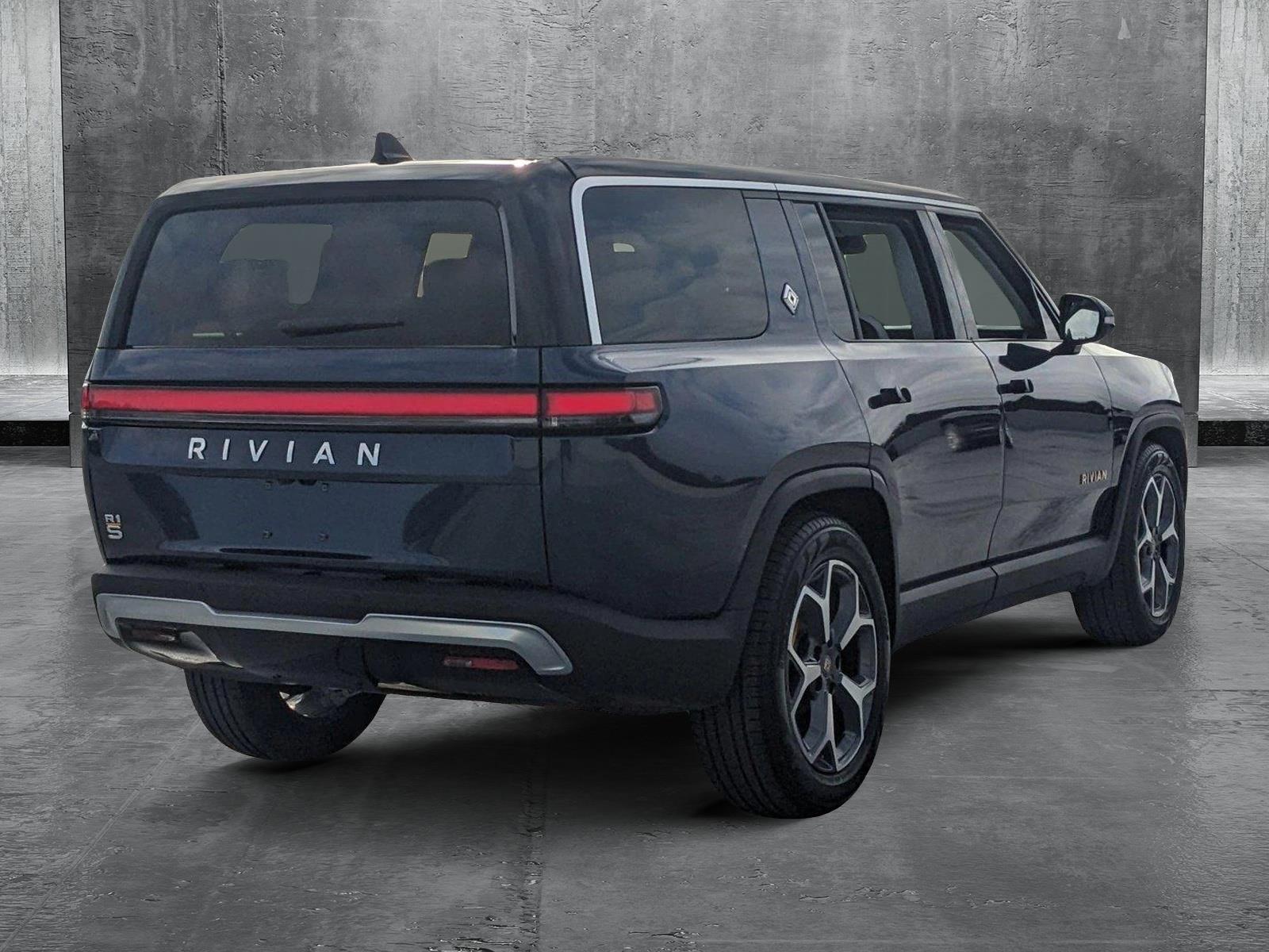 2023 Rivian R1S Vehicle Photo in WEST PALM BEACH, FL 33407-3296