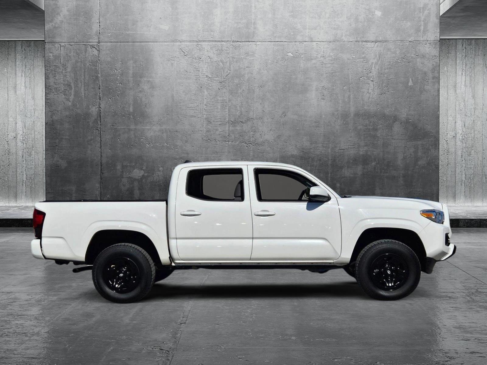 2022 Toyota Tacoma 4WD Vehicle Photo in Ft. Myers, FL 33907