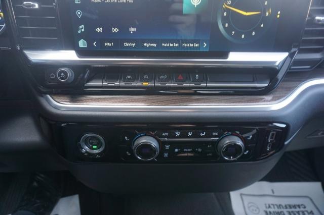 2023 Chevrolet Silverado 1500 Vehicle Photo in FAIRMONT, WV 26554-2318