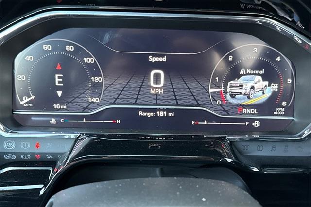 2025 GMC Sierra 2500 HD Vehicle Photo in ELK GROVE, CA 95757-8703