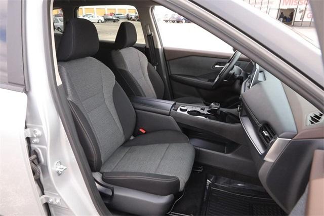 2023 Nissan Rogue Vehicle Photo in Hazelwood, MO 63042