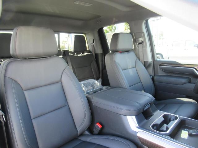 2025 Chevrolet Silverado 3500 HD Vehicle Photo in LEESBURG, FL 34788-4022