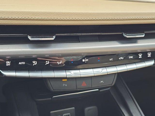 2024 Cadillac XT4 Vehicle Photo in Pleasant Hills, PA 15236