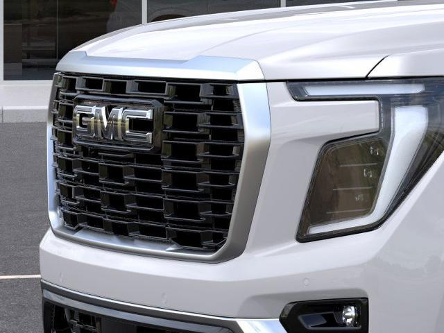 2025 GMC Yukon XL Vehicle Photo in TOPEKA, KS 66609-0000