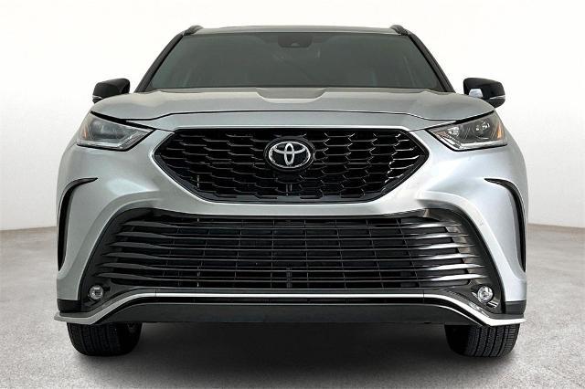 2024 Toyota Highlander Vehicle Photo in San Antonio, TX 78230