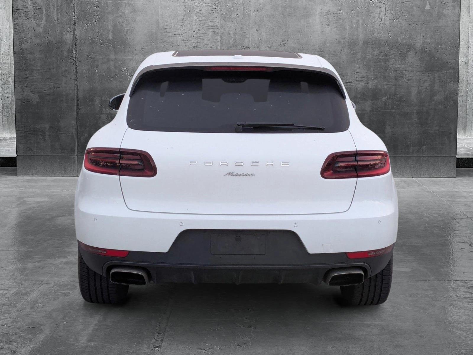 2018 Porsche Macan Vehicle Photo in PEMBROKE PINES, FL 33024-6534