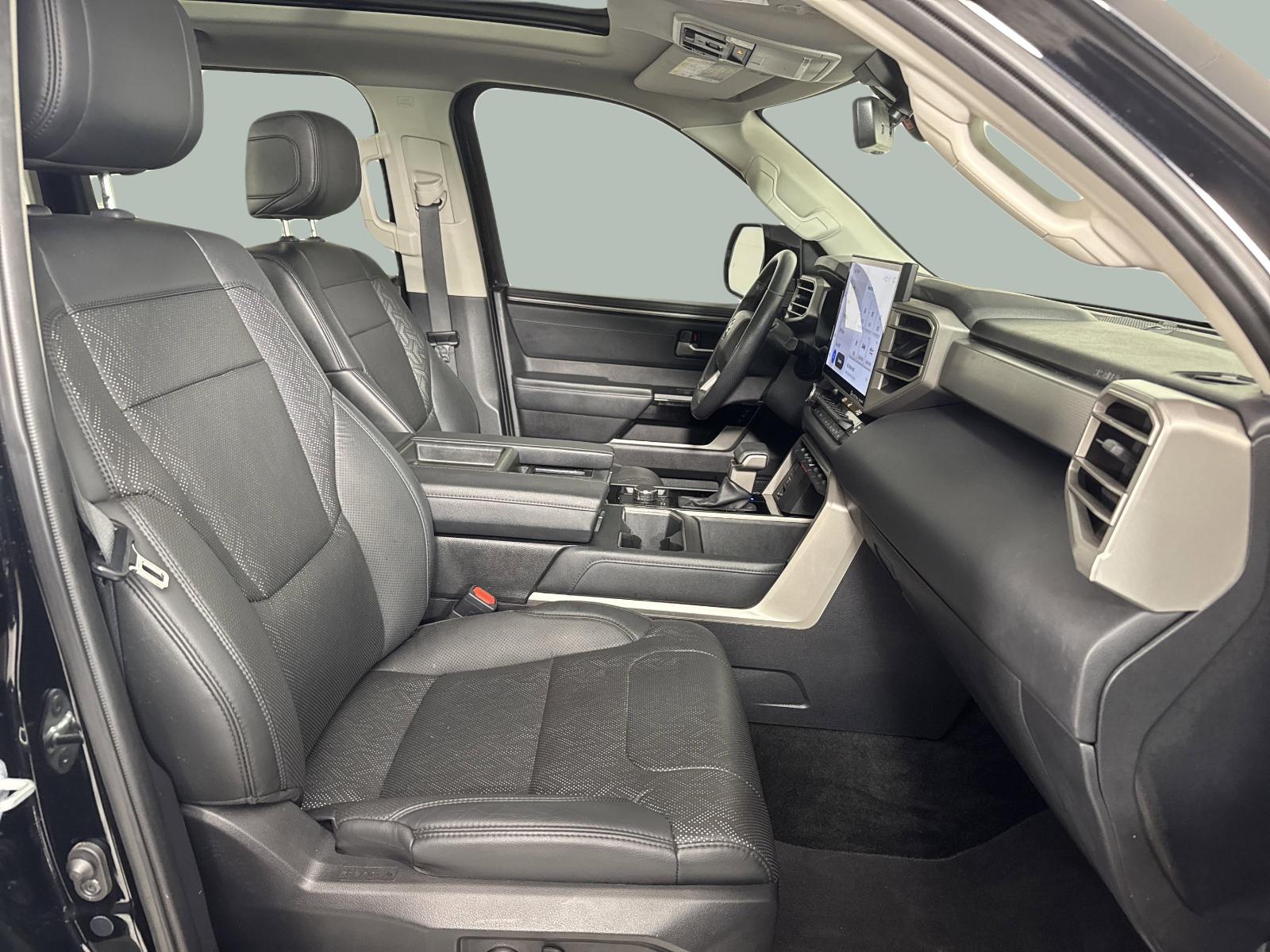 2023 Toyota Tundra 4WD Vehicle Photo in GEORGETOWN, TX 78626-7508