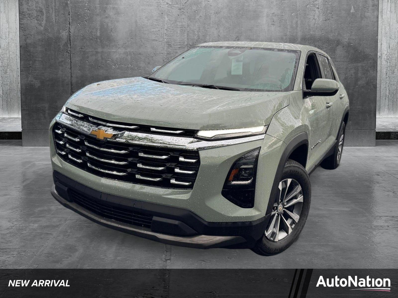 2025 Chevrolet Equinox Vehicle Photo in GREENACRES, FL 33463-3207