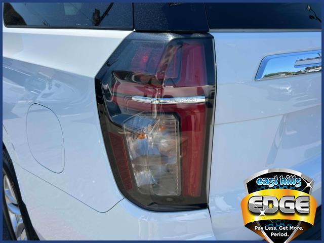 2023 Chevrolet Suburban Vehicle Photo in Roslyn, NY 11576