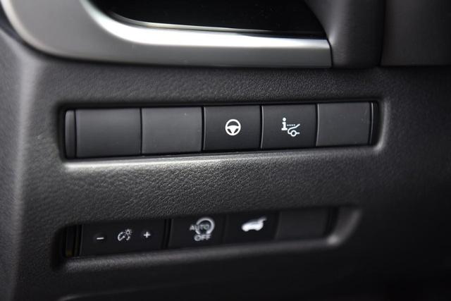 2025 Nissan Rogue Vehicle Photo in Ballwin, MO 63011