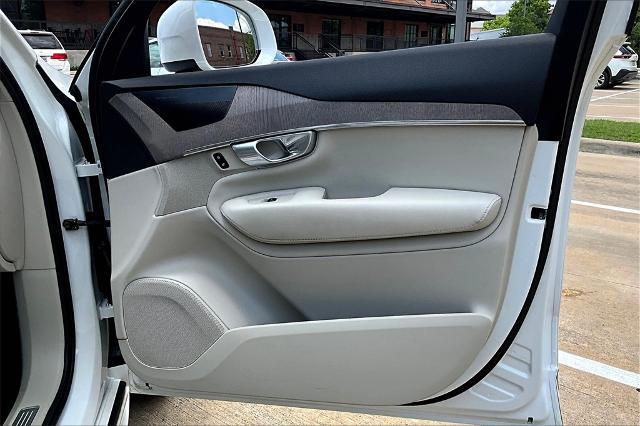 2024 Volvo XC90 Vehicle Photo in Houston, TX 77007