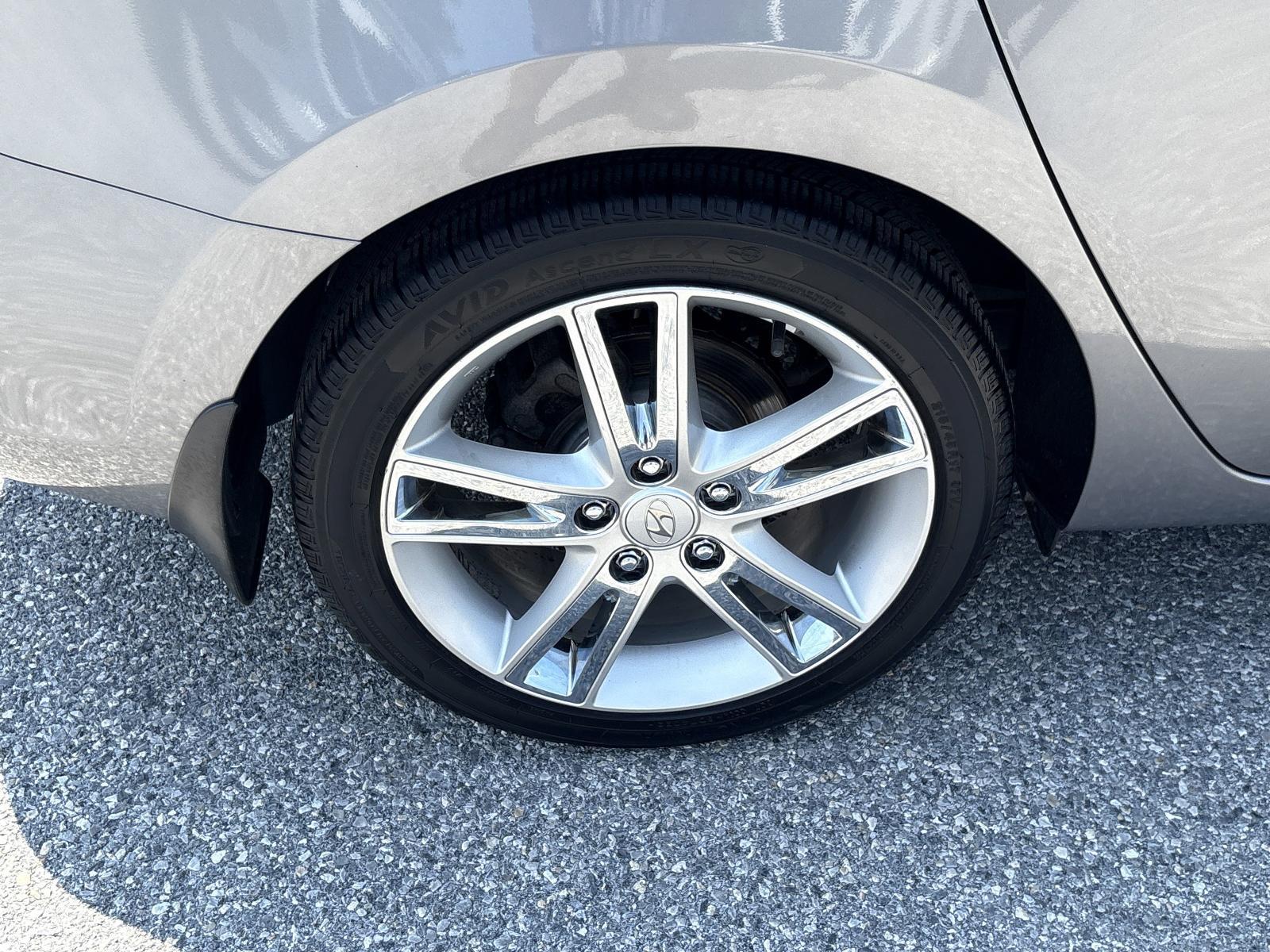 2011 Hyundai ELANTRA Touring Vehicle Photo in Mechanicsburg, PA 17050