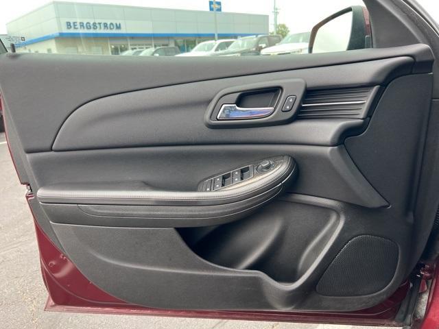 2015 Chevrolet Malibu Vehicle Photo in GREEN BAY, WI 54304-5303