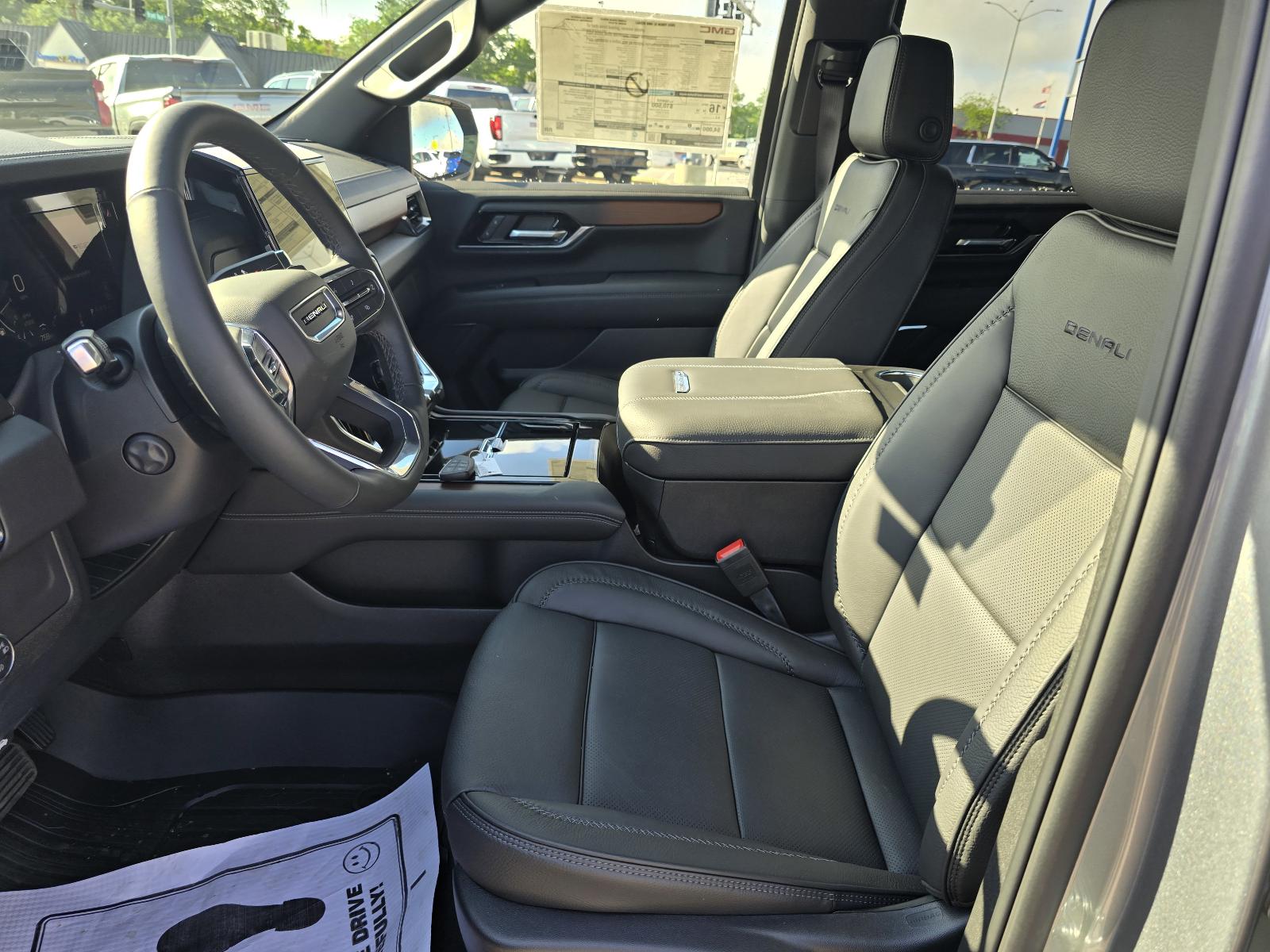 2025 GMC Yukon XL Vehicle Photo in Rolla, MO 65401