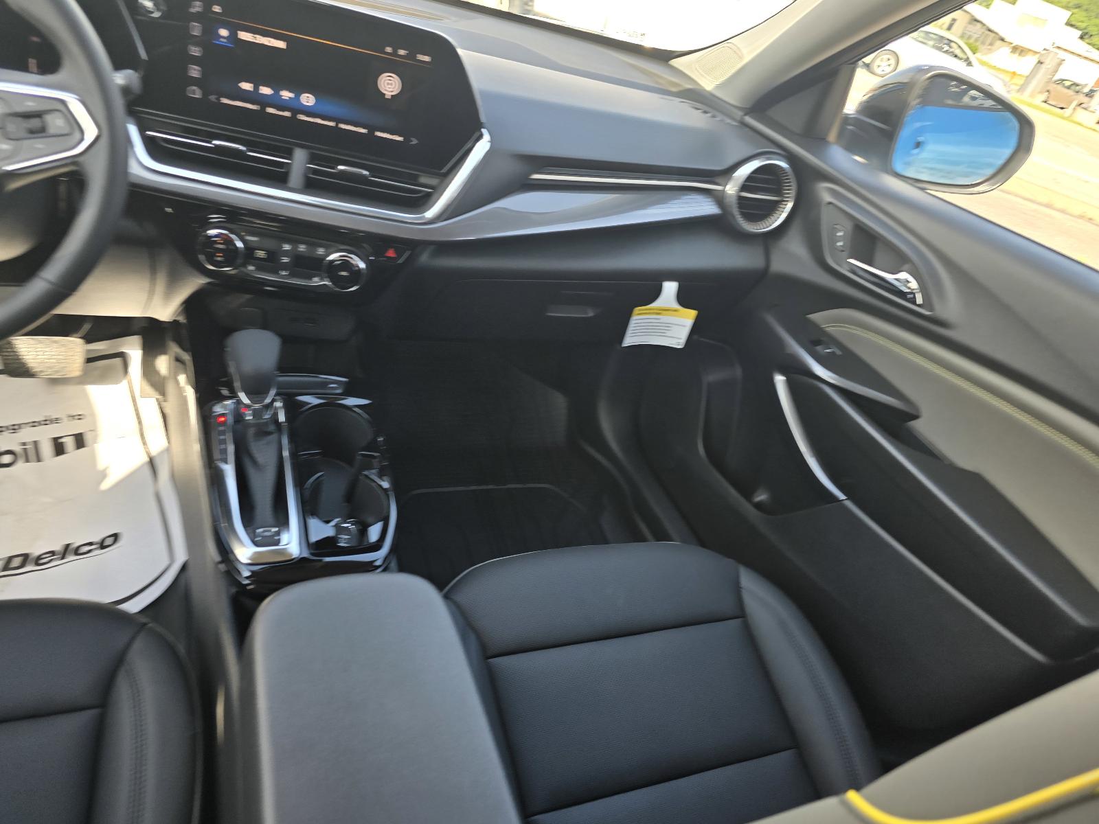 2025 Chevrolet Trax Vehicle Photo in Rolla, MO 65401