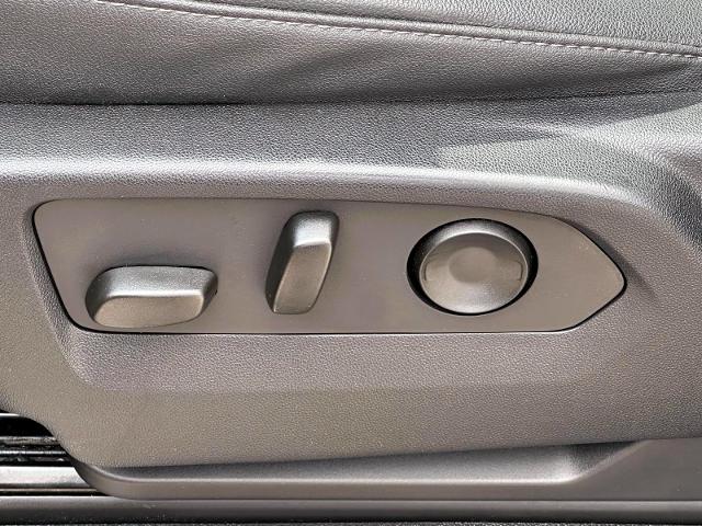 2023 Chevrolet Tahoe Vehicle Photo in Roslyn, NY 11576