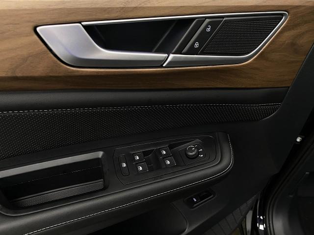 2025 Volkswagen Atlas Vehicle Photo in Appleton, WI 54913